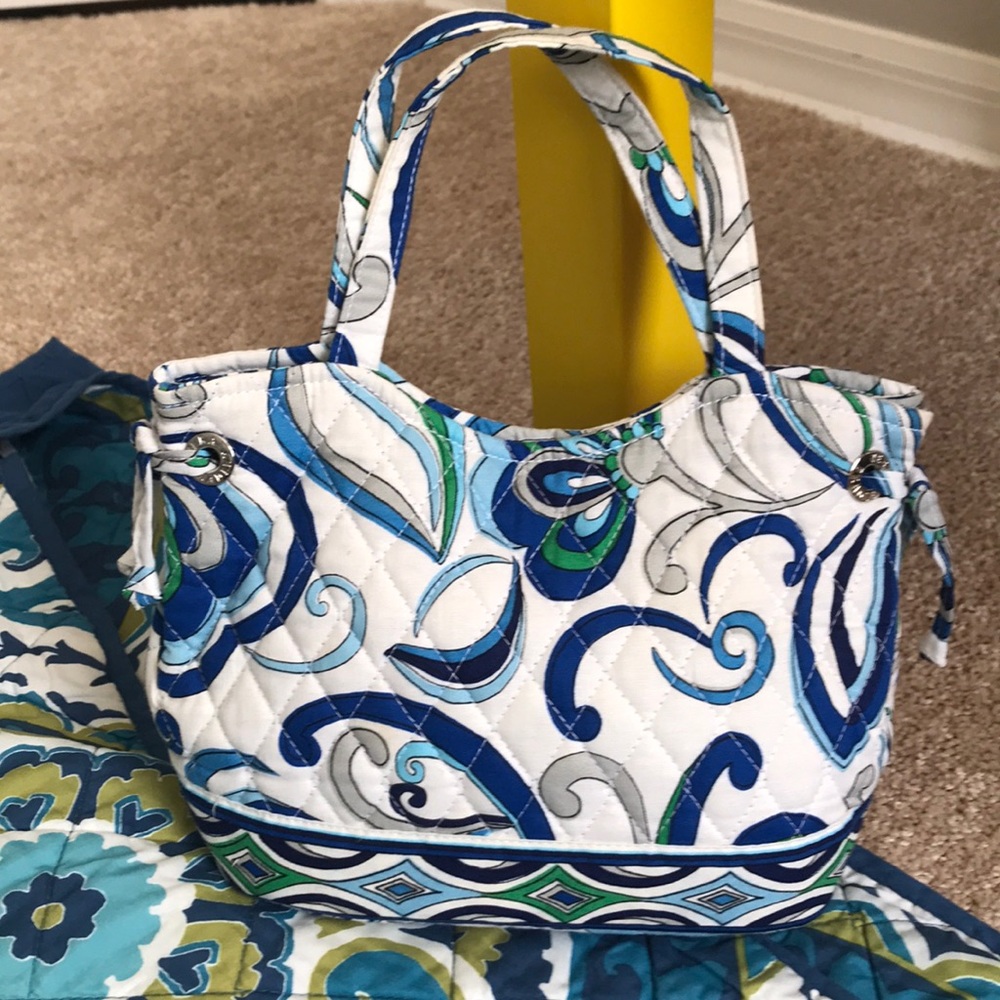 Top Handle Mediterranean White Vera Bradley Bag!